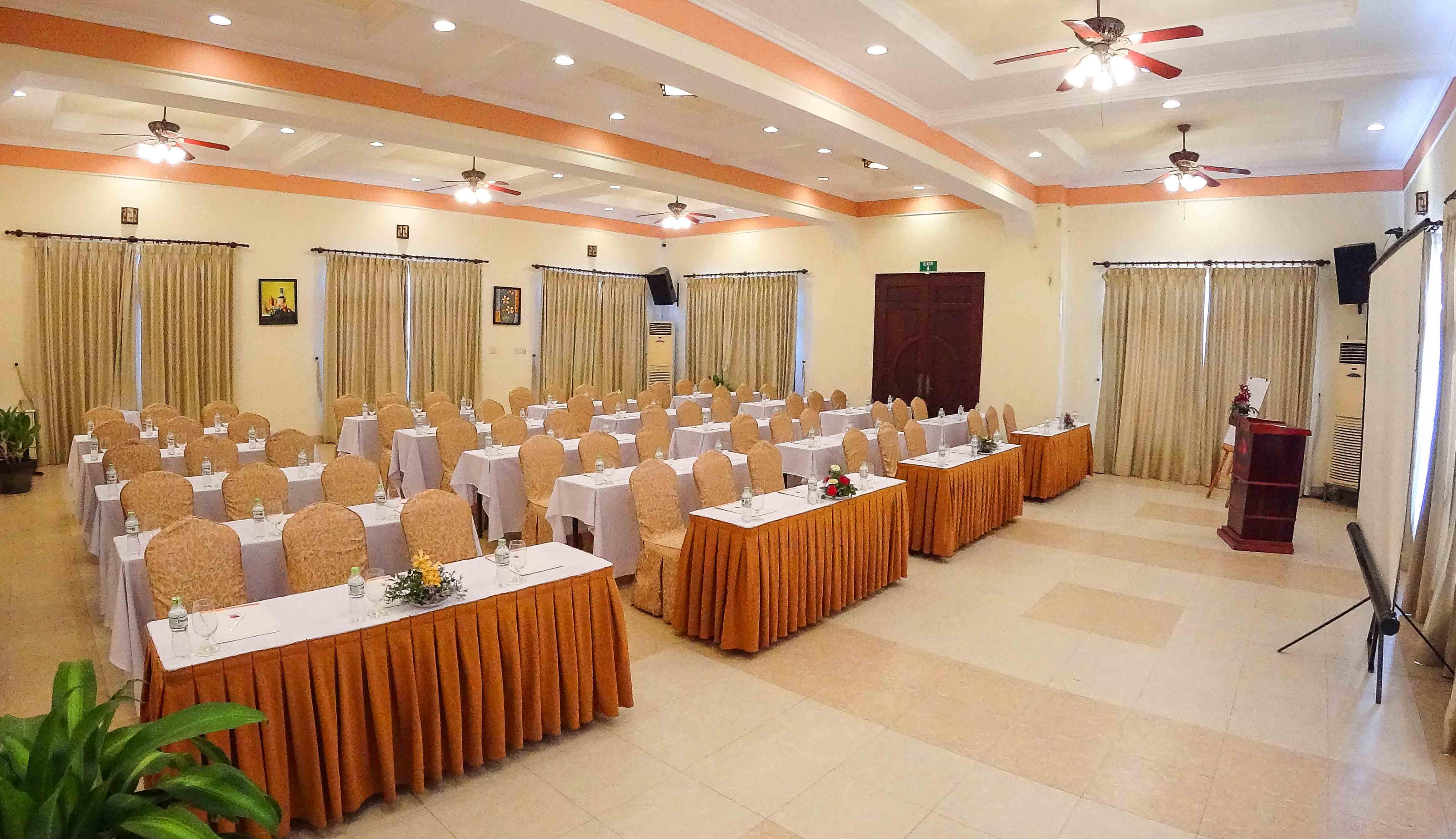 Golden Coast Resort & Spa Phan Thiết Extérieur photo