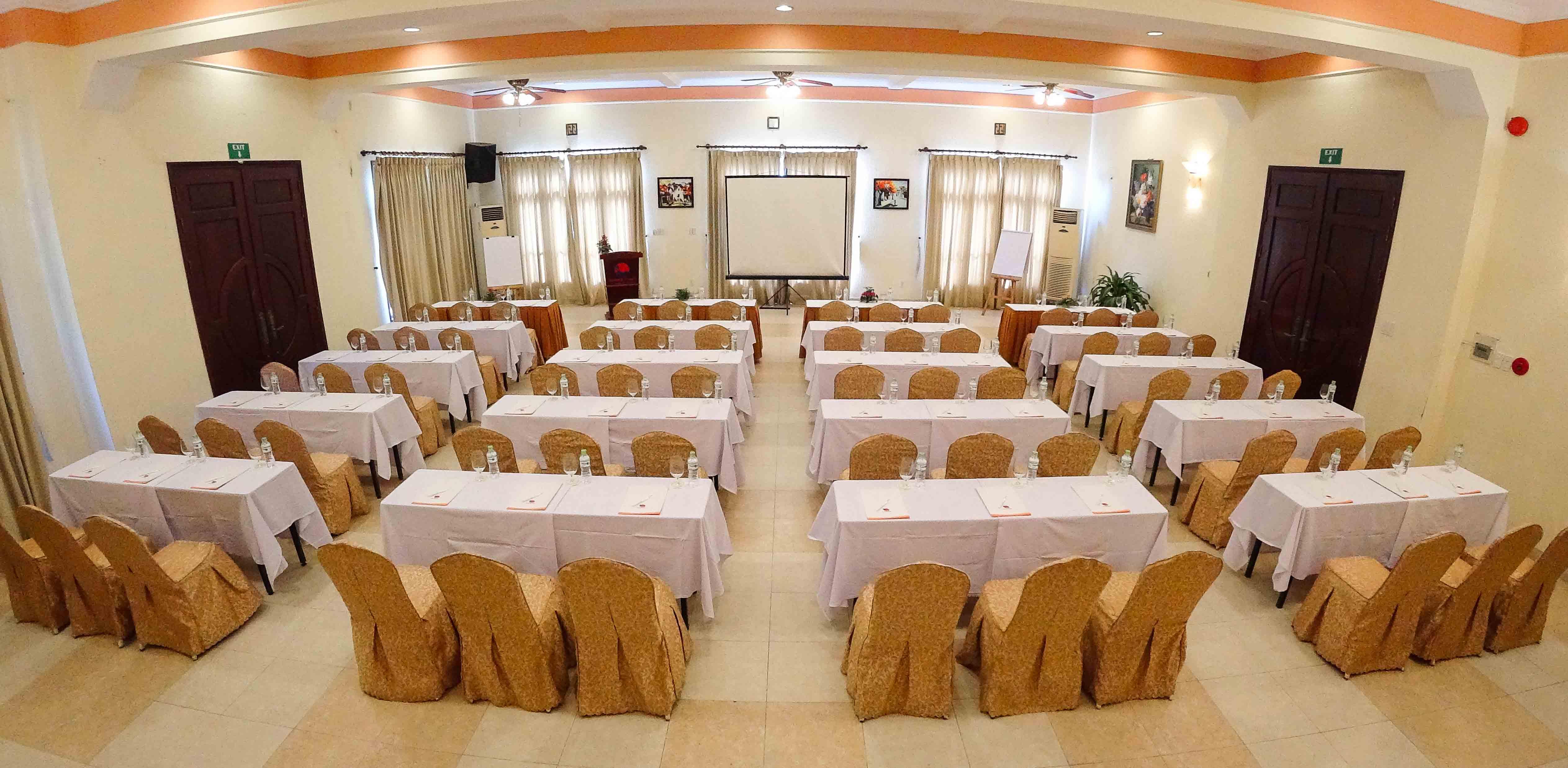 Golden Coast Resort & Spa Phan Thiết Extérieur photo